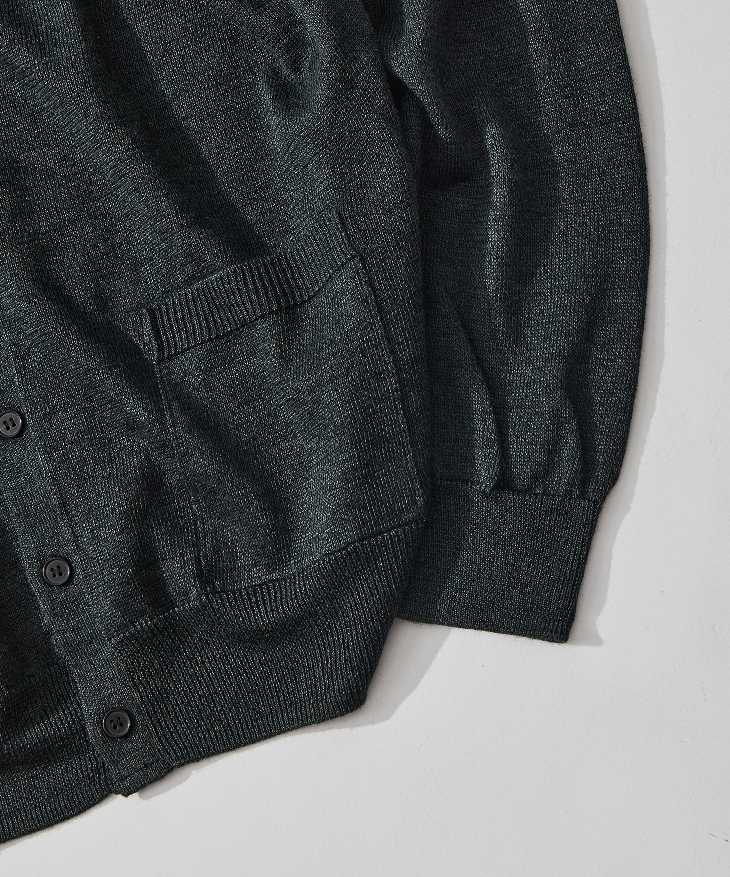別注 RAMIE WOOL V NECK CARDIGAN BATONER