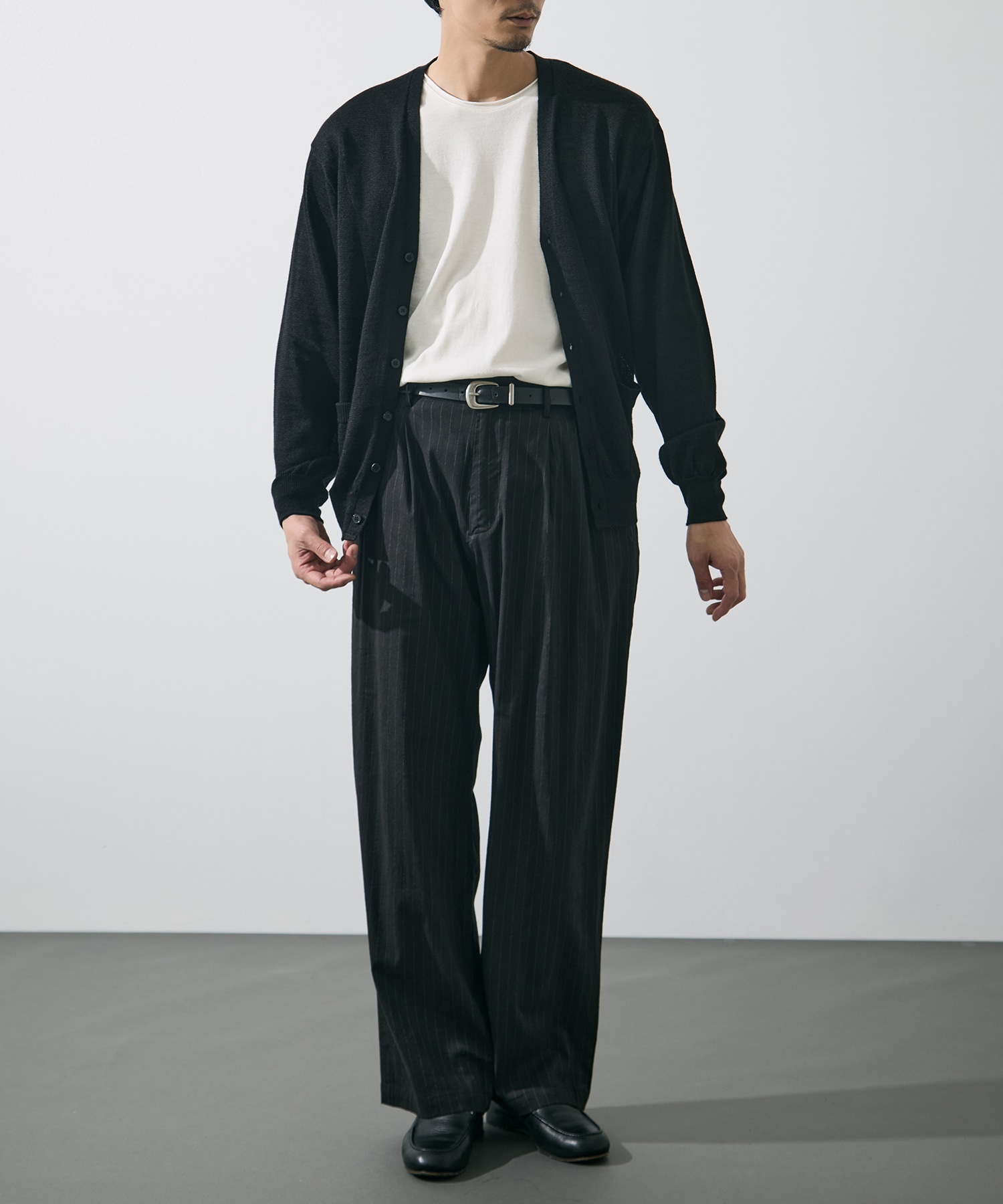別注 RAMIE WOOL V NECK CARDIGAN BATONER
