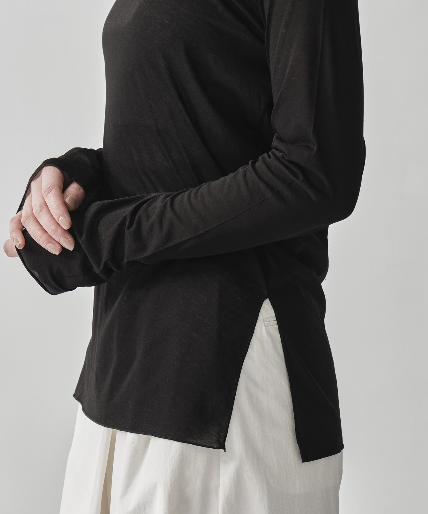 Side Slit Crew Neck Long Sleeve T GOOD PEOPLE GOOD STITCHING GOOD PRODUCT