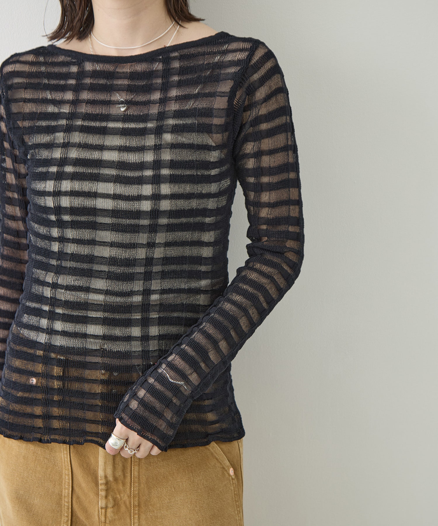 FLOWING CHECKED KNIT PULLOVER TAN
