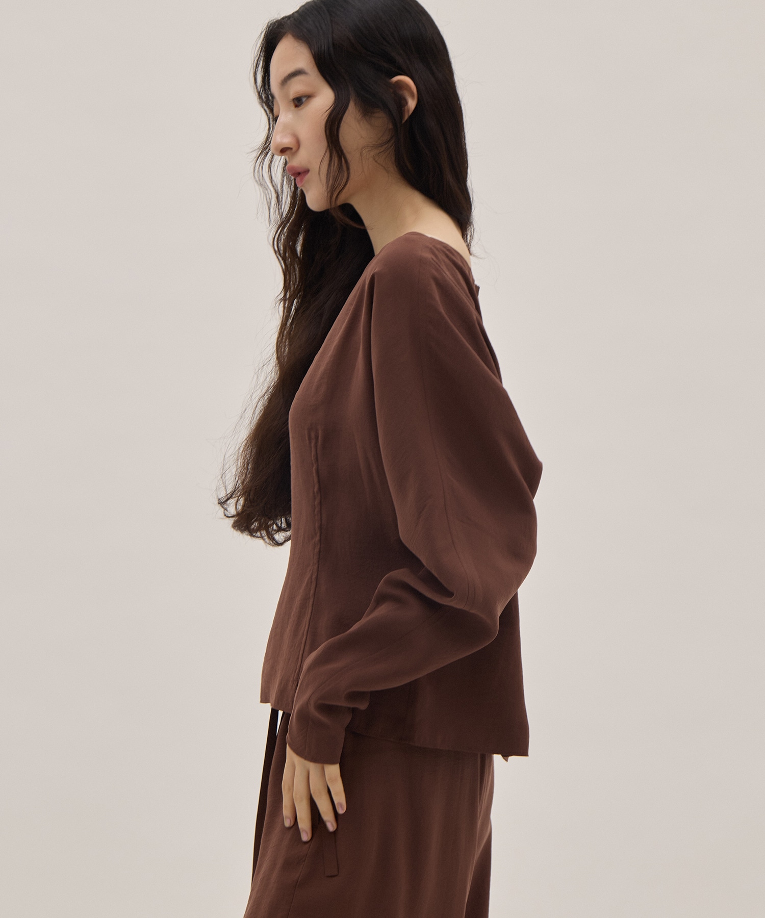 RAYON-POLYESTER BROAD BLOUSE YLEVE