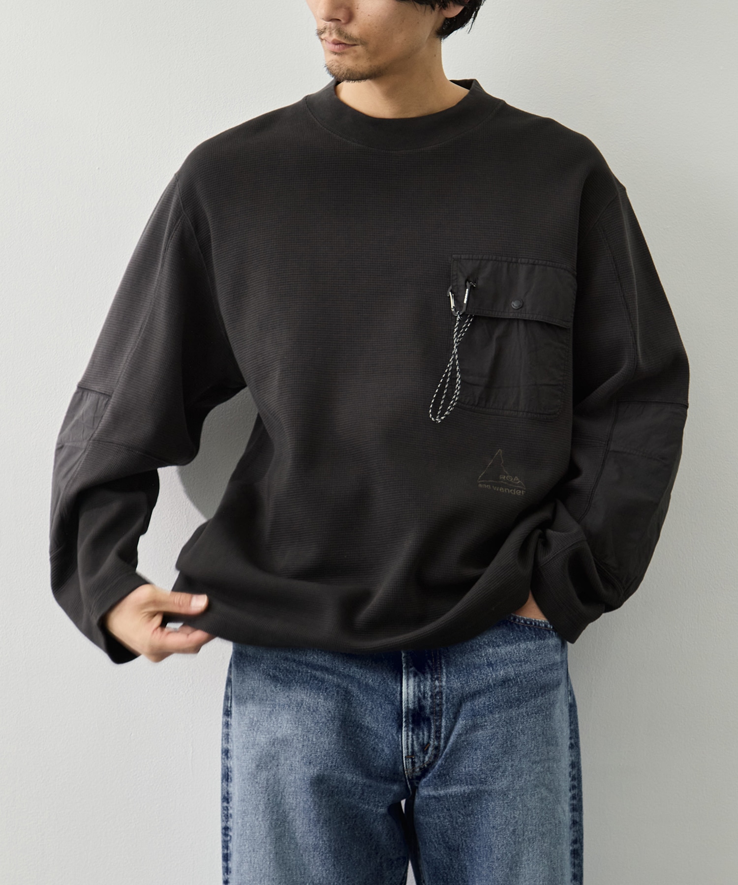 ROA garment dye waffle pocket L/S T
