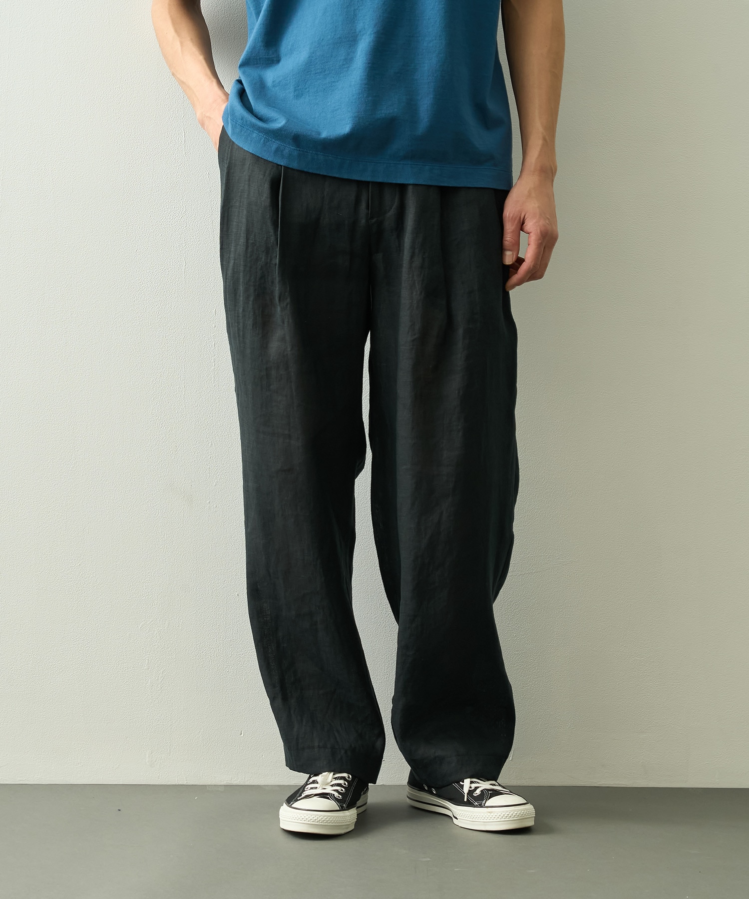 DOUBLE PLEATED EASY TROUSERS