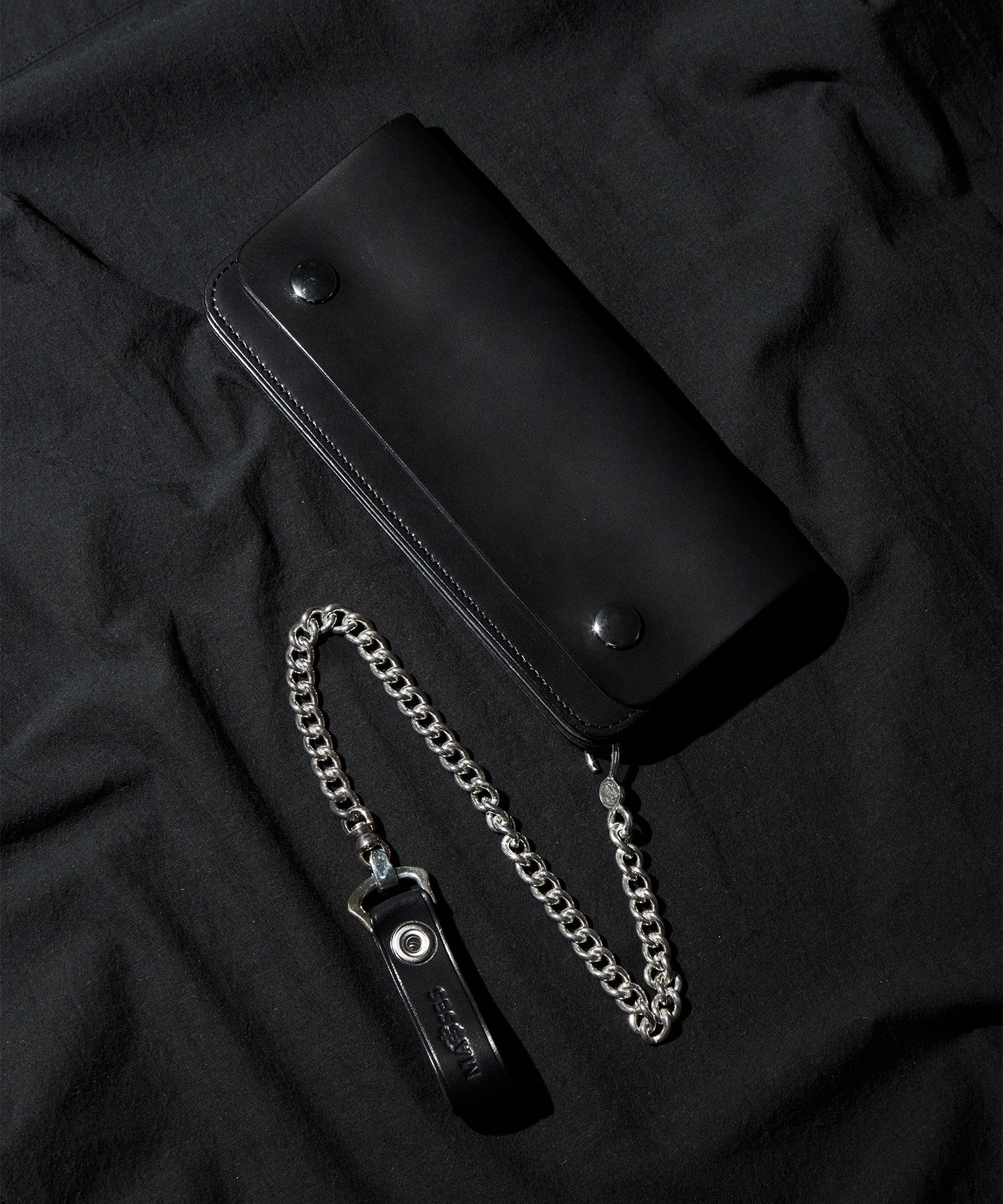 TRACKER WALLET AND WALLET CHAIN