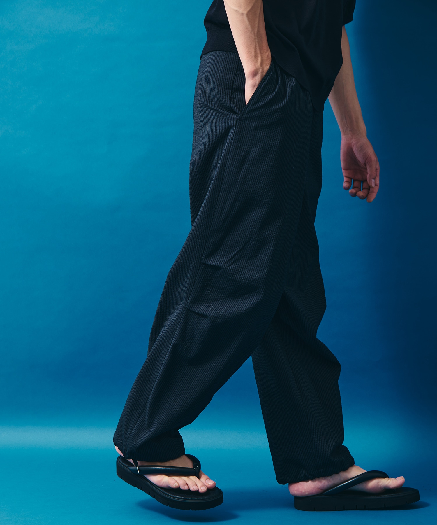 別注KNEE TUCK PANTS