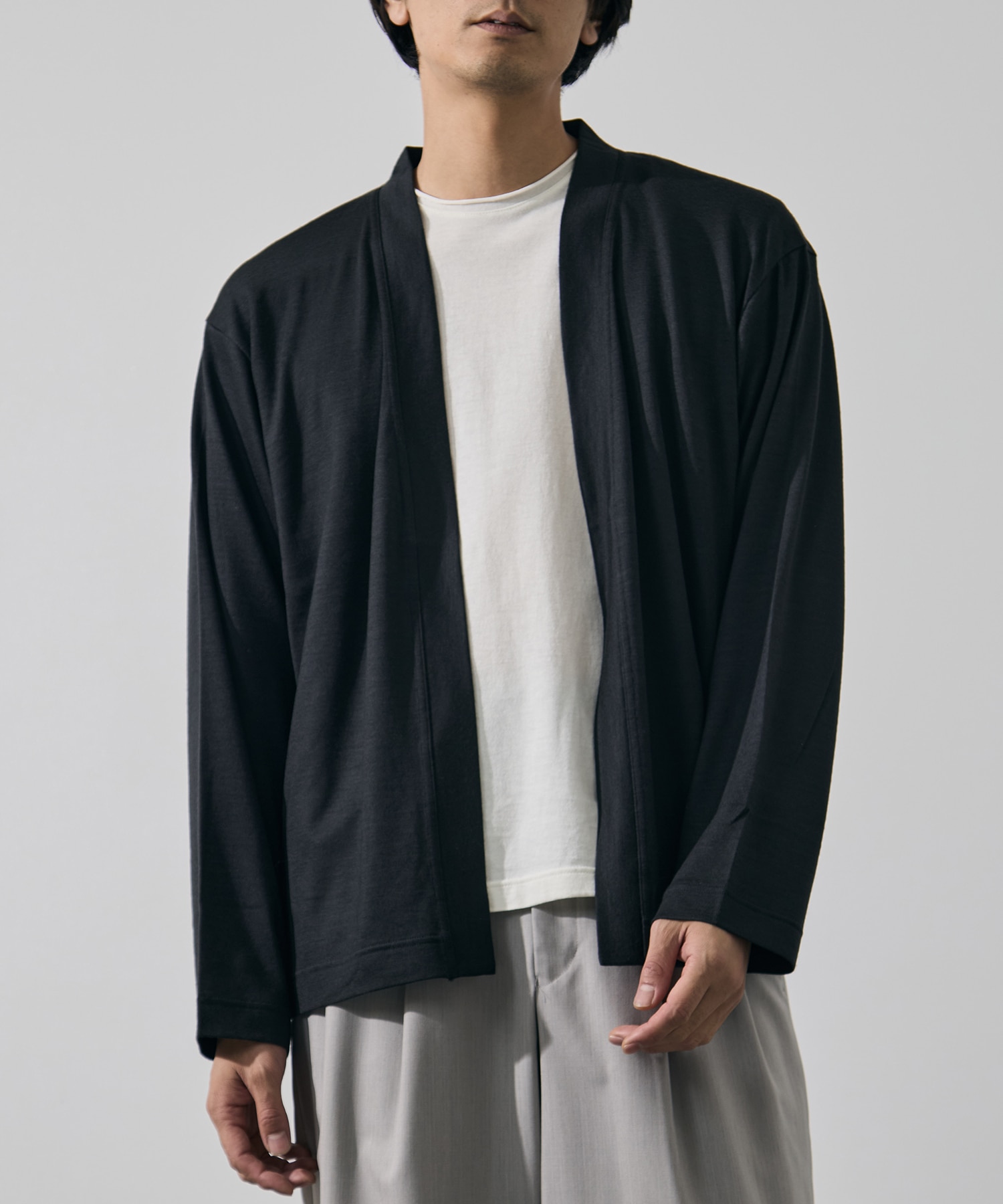 Button-less Cardigan