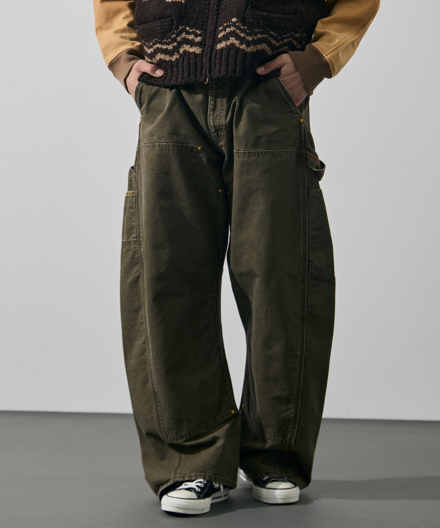 3D cutting painter pants