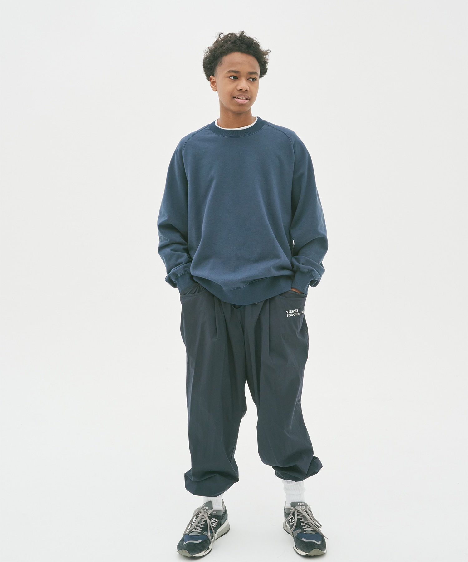 WIDE TAPERED EASY PANTS (NYLON)