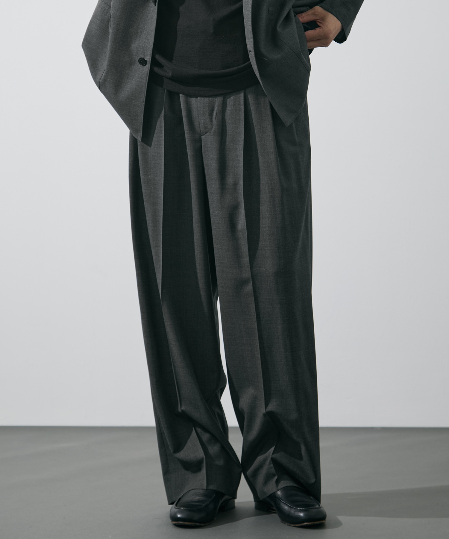 SUPER140s WOOL TROPICAL TROUSERS