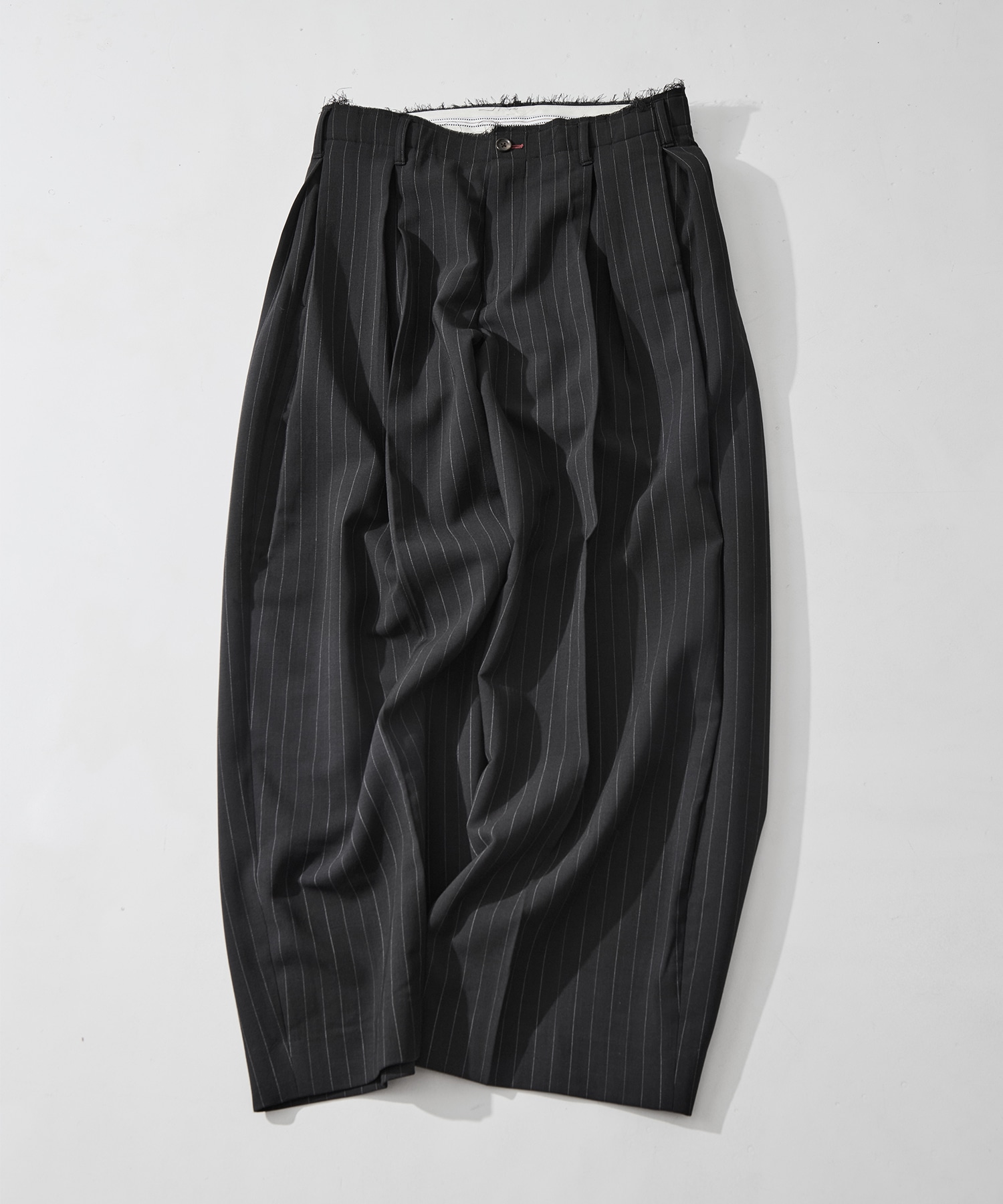 Pleats bonded wool pants