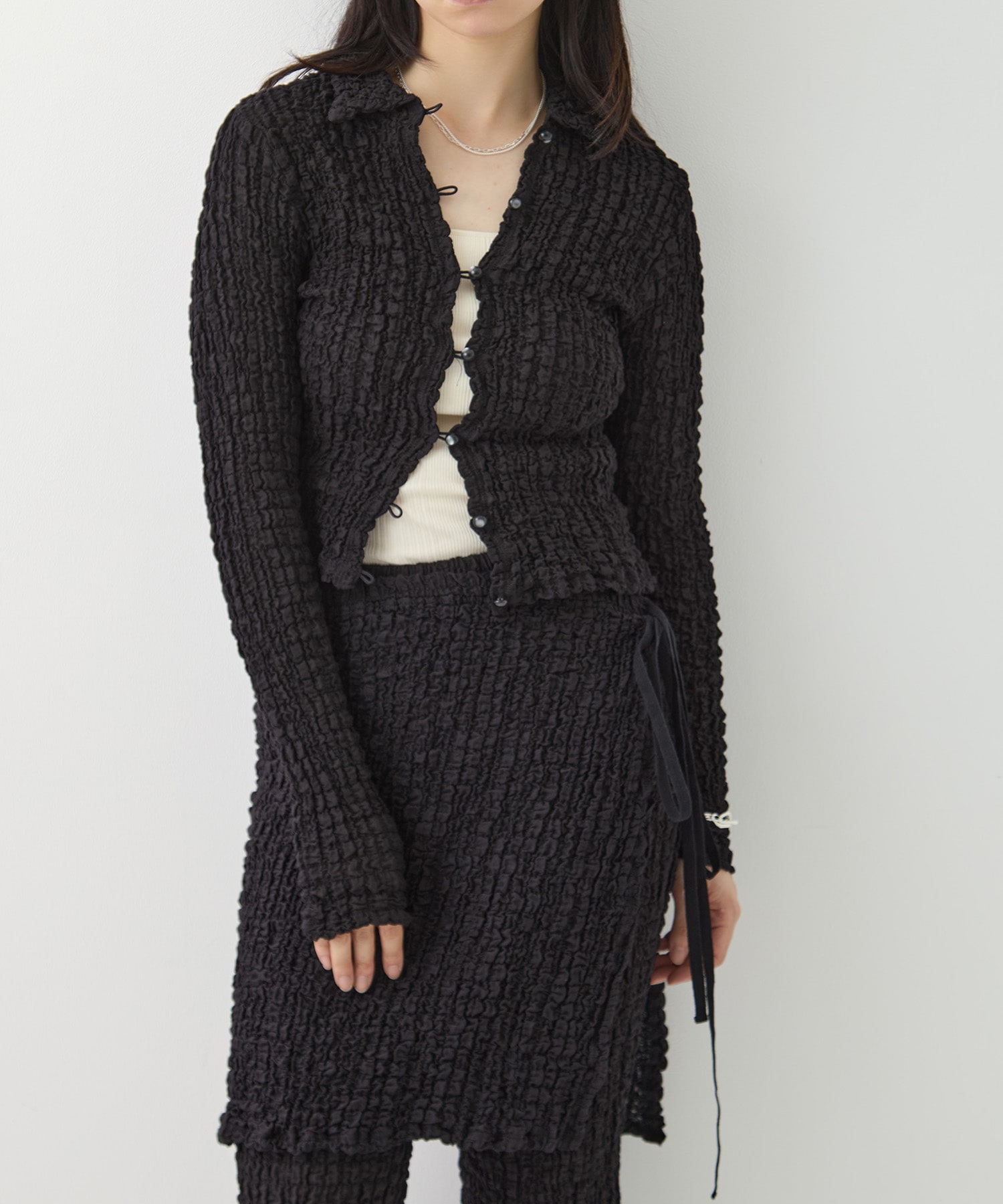 Shrink  Lace Cropped Shirt