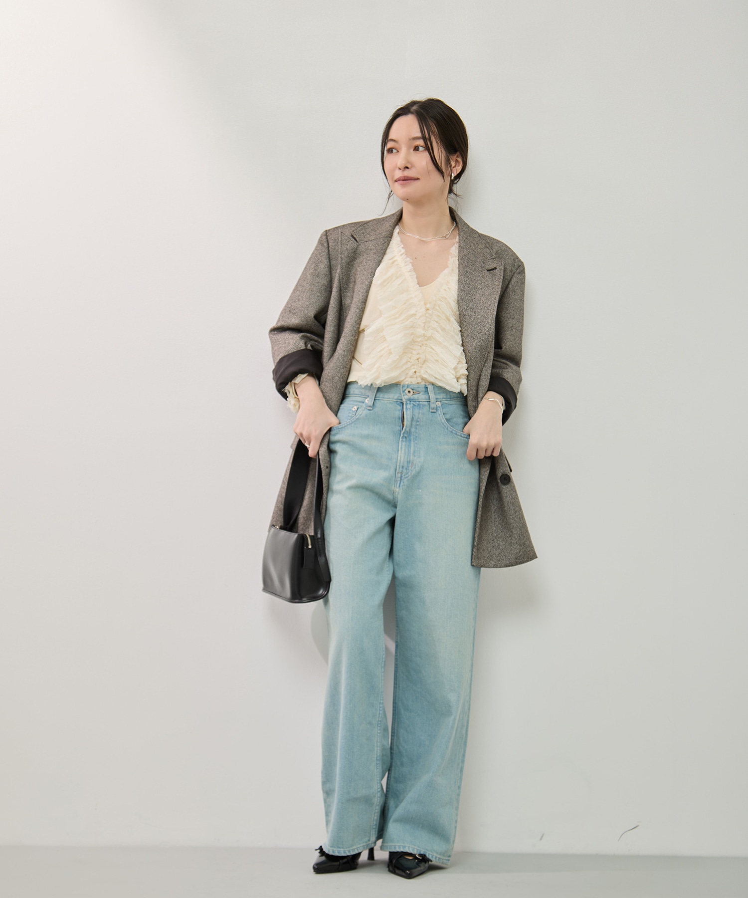 セルビッチストレートデニム