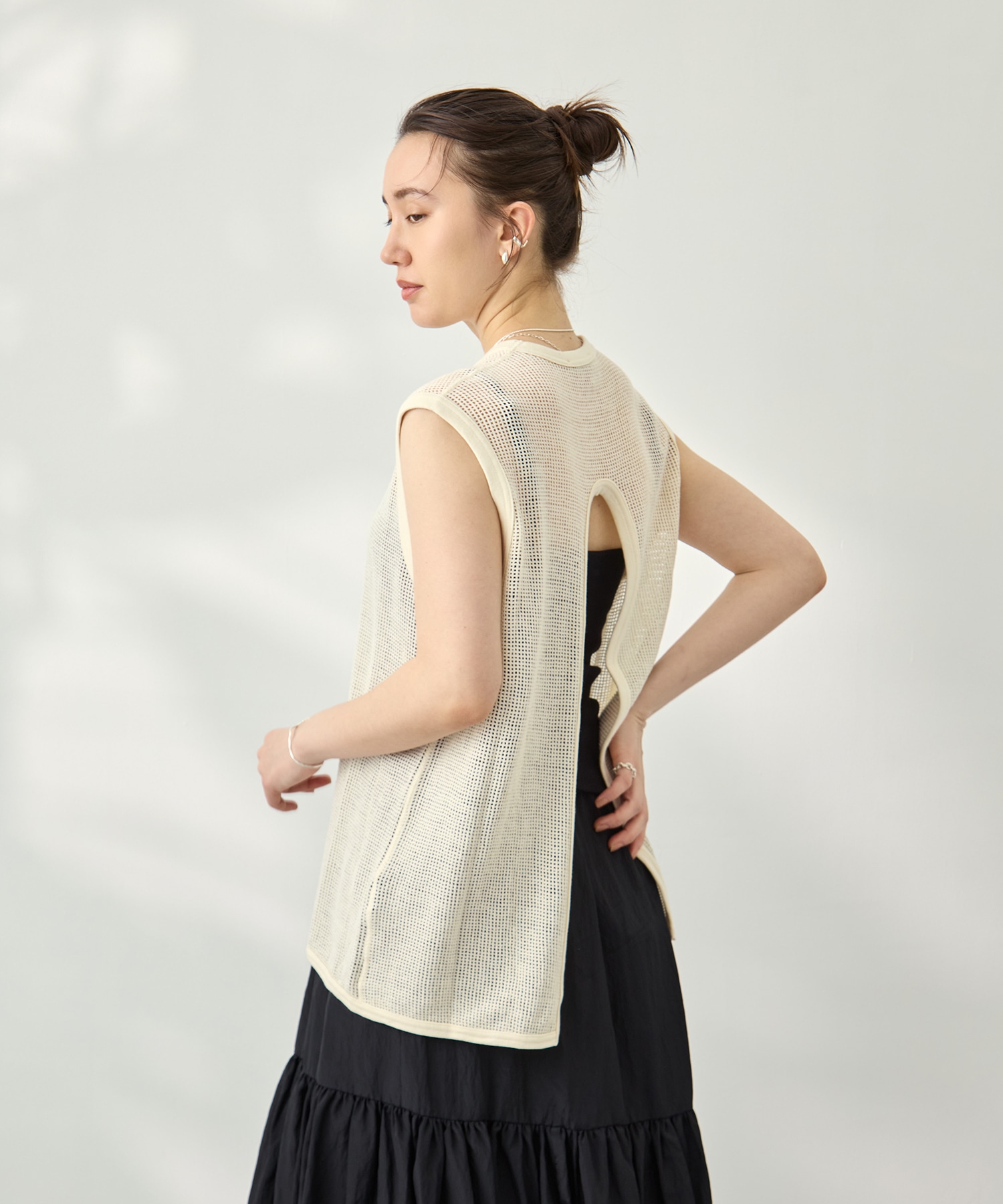 Basket Mesh Back-slit Tank