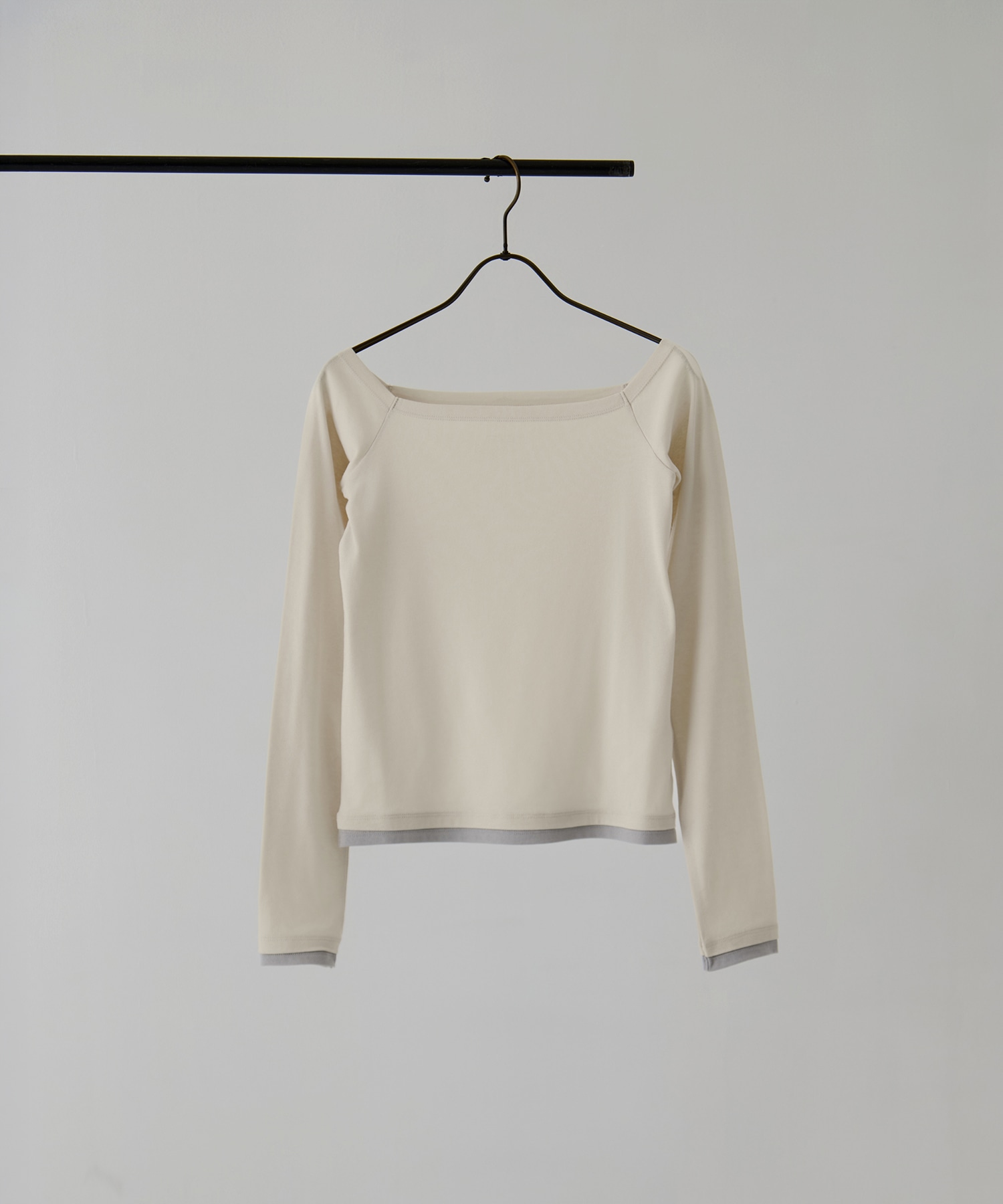 COTTON OFF SHOULDER LAYERED PULLOVER