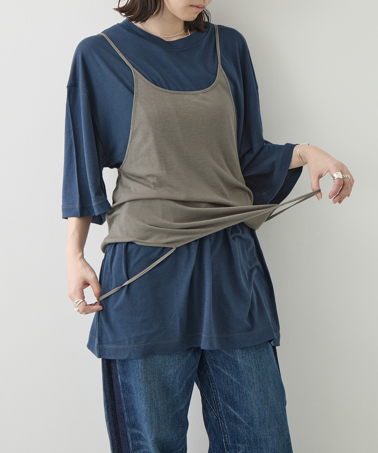 Camisole Top & Loose-fitting Tee - Unit Tops