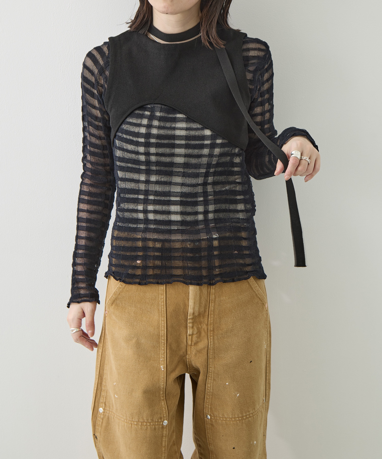 CURVED HEM KNIT TOPS