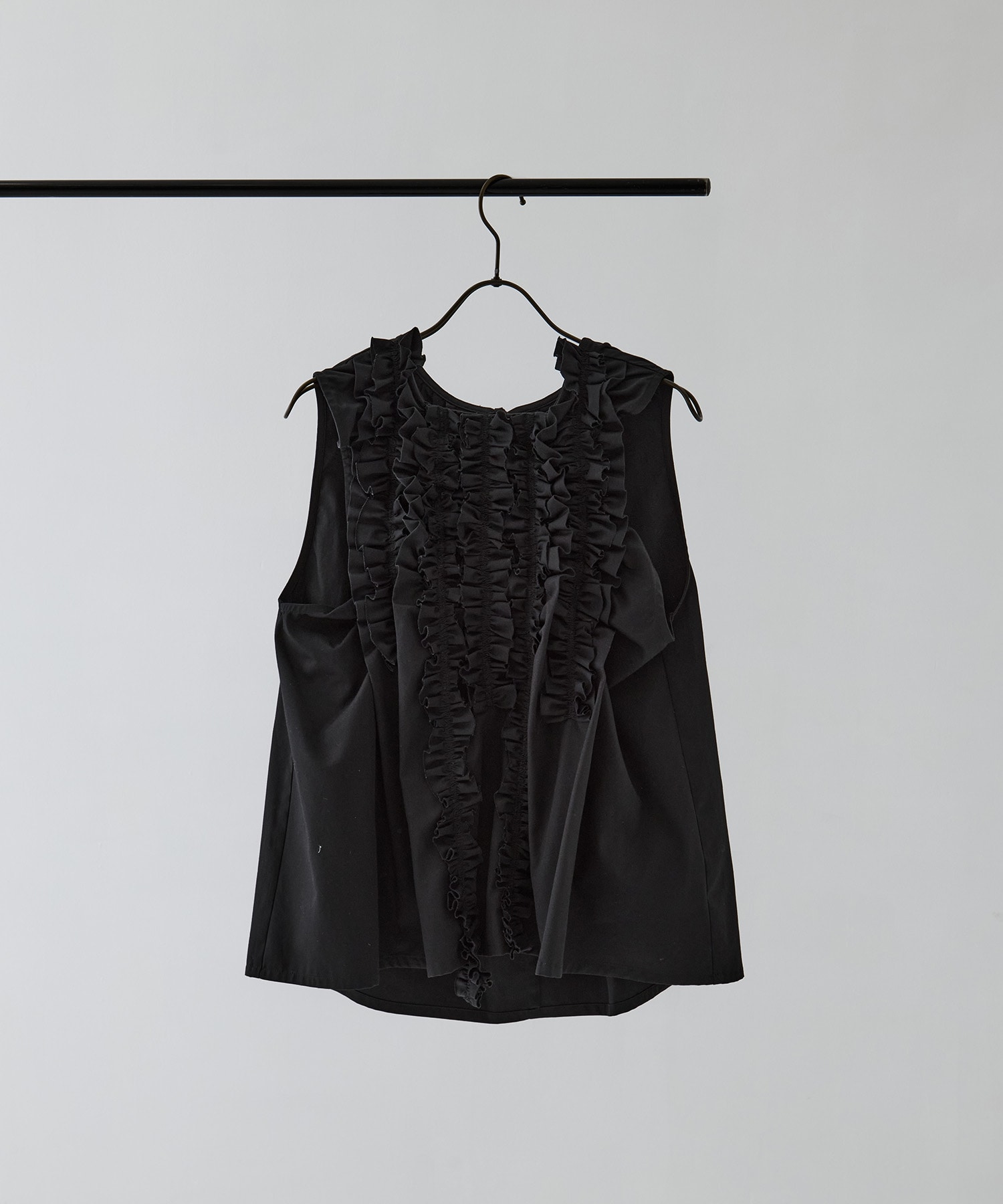 Sleeveless Frill Shirt - Twill