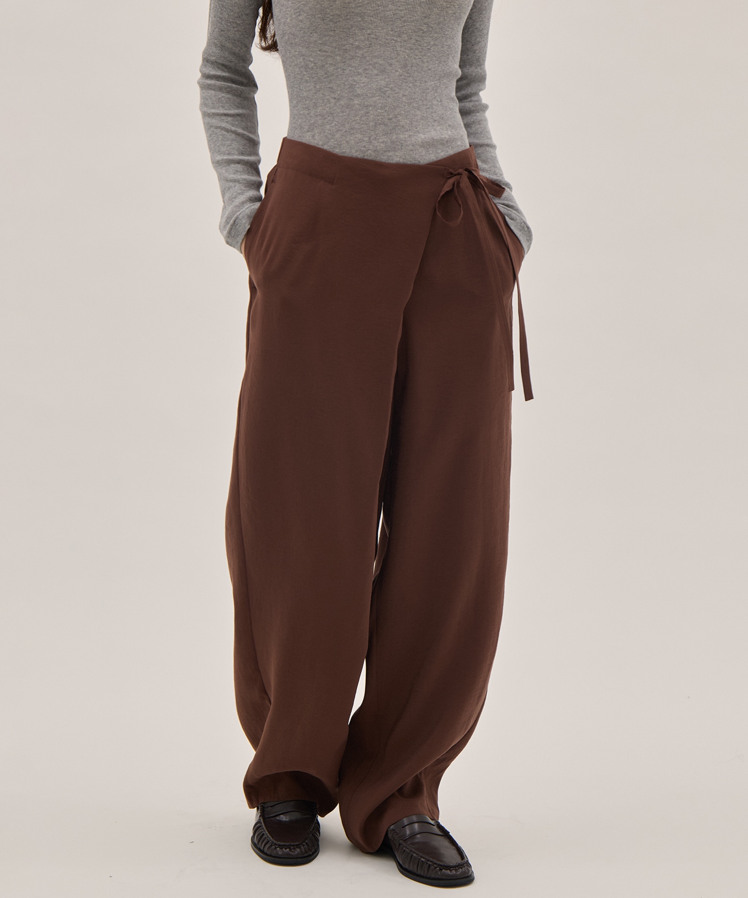 RAYON-POLYESTER BROAD TROUSERS