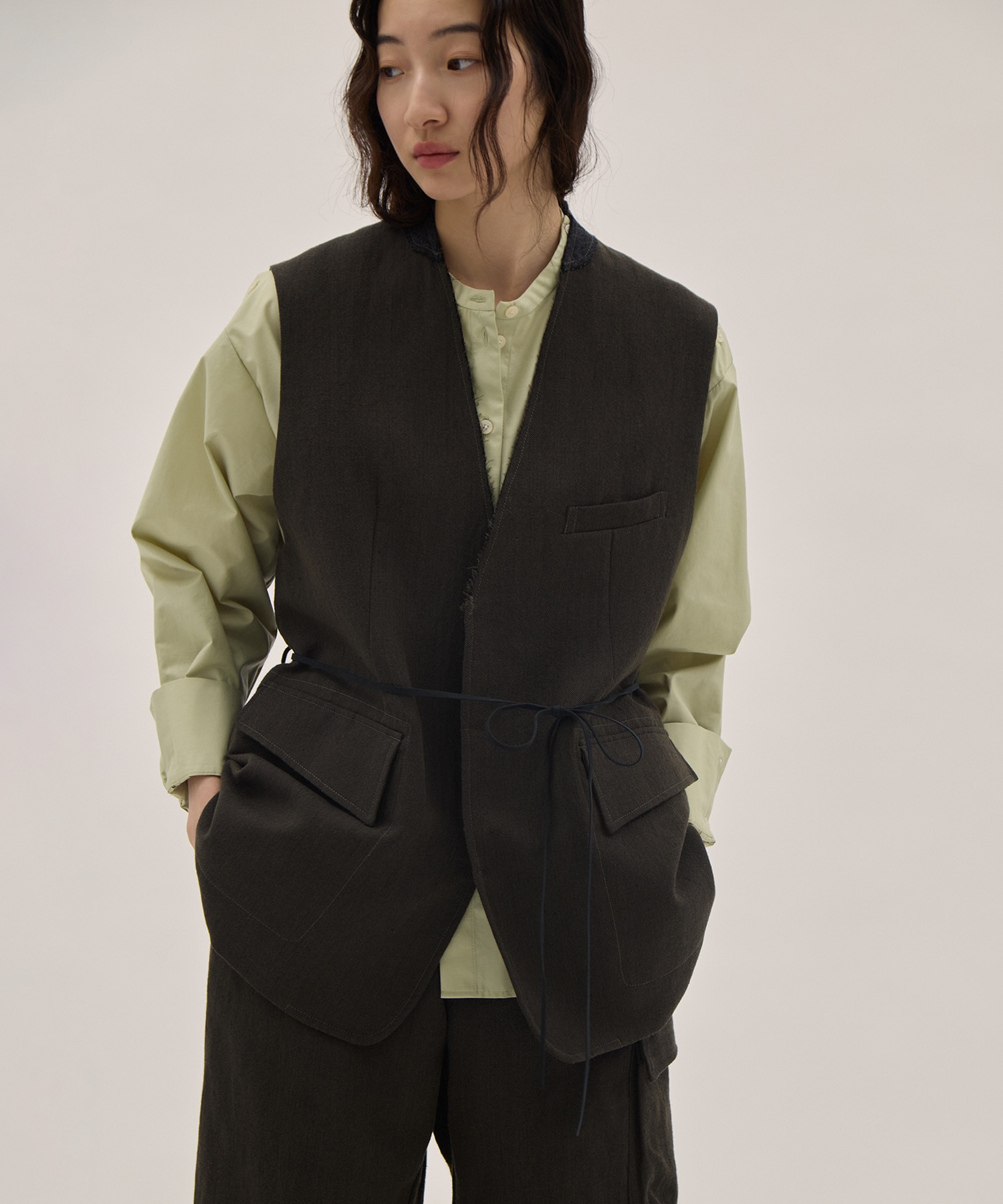 Wool Linen Herringbone Sleeveless Jacket